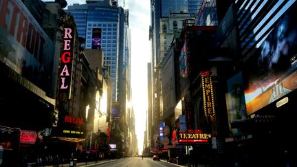 Les rues situées sur le parcours ont été vidées et interdites à la circulation.&nbsp; (BENJAMIN ILLY / RADIO FRANCE)