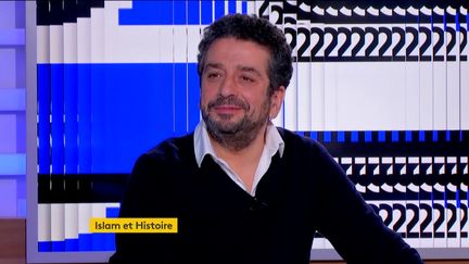 Avec "Mufti", Yves Azeroual revient sur la proximité du grand mufti de Jérusalem avec le régime nazi