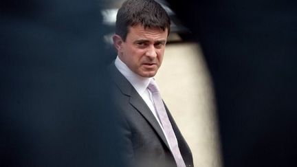 Le ministre de l'intérieur Manuel Valls appelle à la construction d'un islam indépendant. (BERTRAND LANGLOIS / AFP)