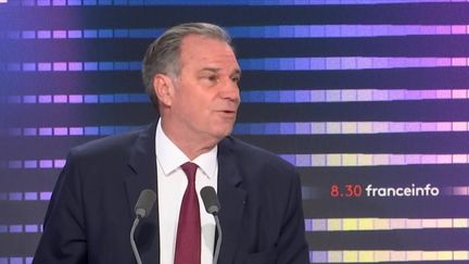 Renaud Muselier, président de la région Provence-Alpes-Côte-d’Azur, était mardi 3 mai l’invité du 8h30 franceinfo.&nbsp; (FRANCEINFO / RADIOFRANCE)