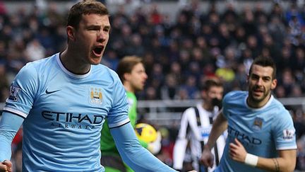 Le buteur bosnien Edin Dzeko