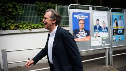 Le président LR sortant de Paca, Renaud Muselier, lors du premier tour des élections régionales à Marseille (Bouches-du-Rhône), dimanche 20 juin 2021. (CLEMENT MAHOUDEAU / AFP)