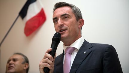 St&eacute;phane Ravier, maire FN du 7e secteur de Marseille, lors de sa victoire aux s&eacute;natoriales, le 28 septembre 2014. (BERTRAND LANGLOIS / AFP)