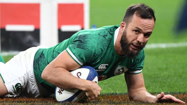 Quelle rencontre de dingue ! Les Irlandais impriment leur rythme et reviennent dans le match grâce à l'essai de Gibson-Park, son deuxième en sélection. Les Bleus ne mènent plus que 22 à 21.