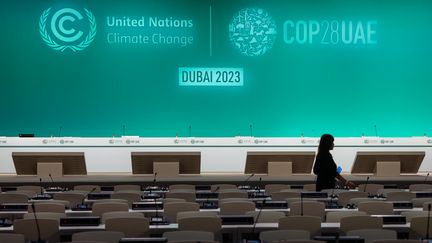 A conference room where COP28 is to take place on November 28, 2023 in Dubai (United Arab Emirates).  (GIUSEPPE CACACE / AFP)