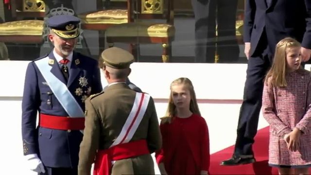 Grande parade à Madrid, jour de fête nationale