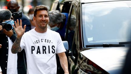 Football : la super star Lionel Messi a signé au Paris Saint-Germain