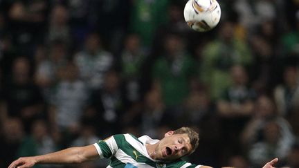 Stefanus Schaars du Sporting Portugal lors du quart de finale en Ligue Europa face au&nbsp;Metalist Kharkiv &agrave; Lisbonne (portugal), le 29 mars 2012. (HUGO CORREIA / REUTERS)