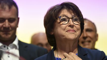 La maire Martine Aubry, émue après une réélection sur le fil à Lille, dimanche 28 juin 2020. (FRANCOIS LO PRESTI / AFP)