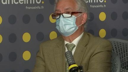 Le Pr&nbsp;Daniel Nizri, président national de la Ligue contre le cancer, le 27 juillet sur franceinfo. (FRANCEINFO / RADIOFRANCE)