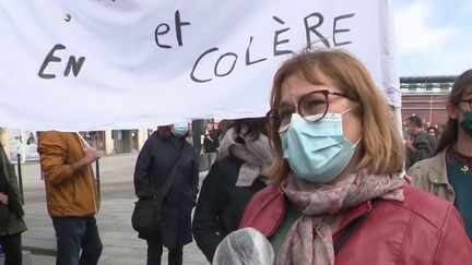 Coronavirus : en grève, les enseignants expriment leur colère