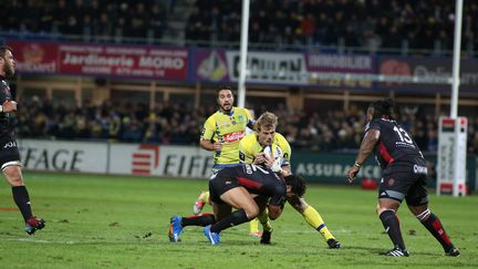 Complètement dépassé pendant toute la partie, l'ASM Clermont n'a rien pu faire contre son rival toulonnais. (?THIERRY LARRET / MAXPPP)