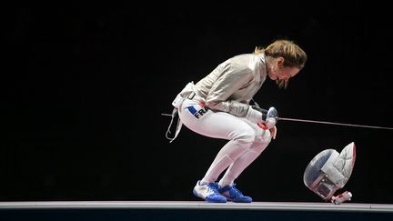 La sabreuse Manon Brunet a décroché la médaille de bronze, lundi 26 juillet 2021, aux Jeux olympiques de Tokyo. (ZHANG HONGXIANG / XINHUA via AFP)