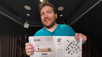 Gaëtan Goron, verbicruciste et responsable des jeux au magazine "L'Obs". (VALENTIN DUNATE / FRANCEINFO / RADIOFRANCE)