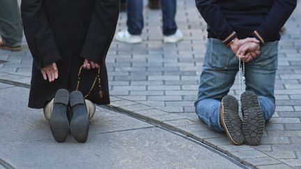 Troisième dimanche de mobilisation des catholiques, à Nantes le 22 novembre 2020, pour réclamer le retour de la messe dans les églises.&nbsp; (ROMAIN BOULANGER /  PRESSE OCEAN / MAXPPP)