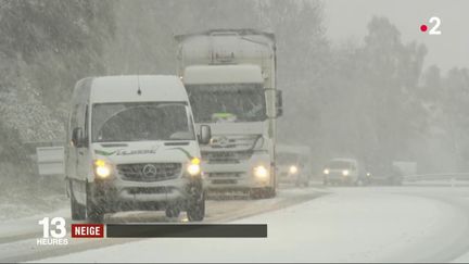 Neige : la Haute-Loire est paralysée