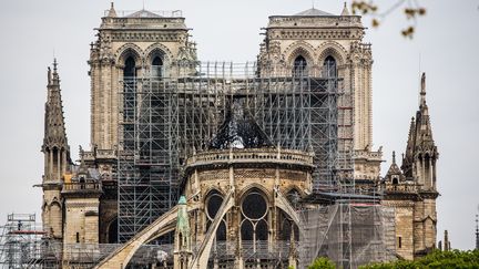 La cathédrale Notre-Dame de Paris sans sa flèche.&nbsp; (SADAK SOUICI / LE PICTORIUM / MAXPPP)