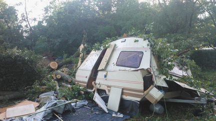  (Le camping des Ponts en Ardèche dévasté par une tornade © Maxppp)