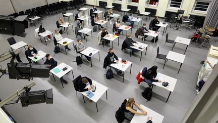 Un cours d'anglais dans un lycée en Allemagne (11 janvier 2021). (BERND WUSTNECK / DPA-ZENTRALBILD)