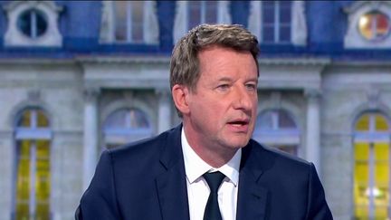 Présidentielle 2022 : Yannick Jadot détaille son programme