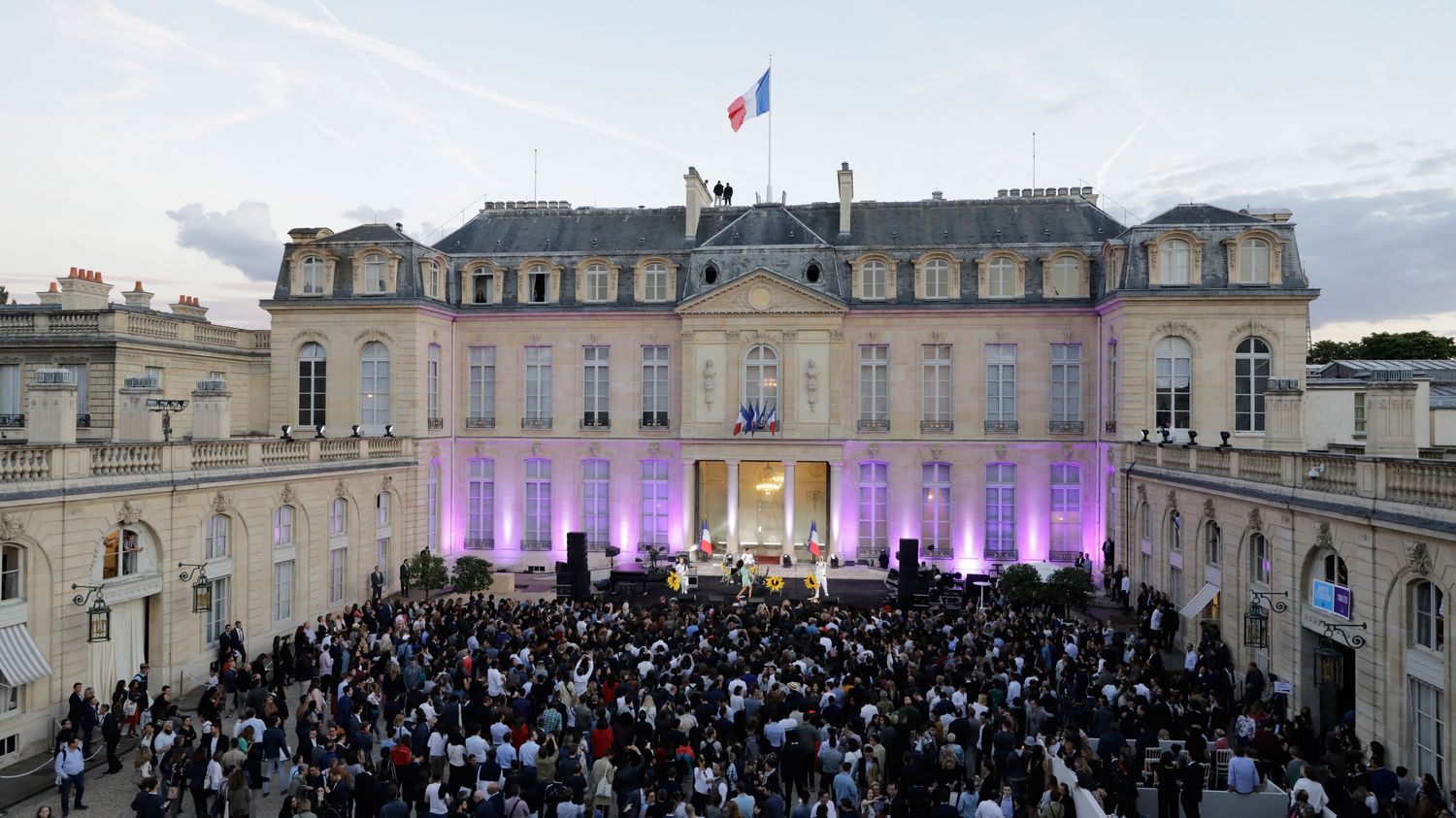 Anlässlich des 40-jährigen Jubiläums der Fête de la Musique findet am Dienstag im Elysée-Palast ein außergewöhnliches Konzert statt