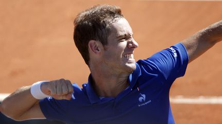  (Richard Gasquet a gagné en trois sets 6-3, 6-2, 6-3 face à Tomas Berdych © REUTERS/Charles Platiau)