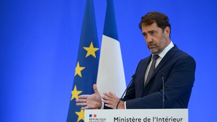 Le gouvernement s’engage contre les violences policières