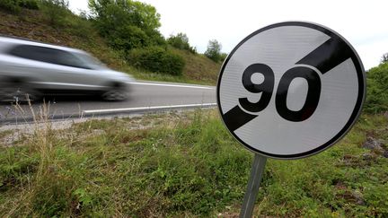 Des panneaux de limitation de vitesse à 90 km/h seront de retour, le 9 janvier 2020, sur certaines routes départementales de Haute-Marne.&nbsp; (MAXPPP)