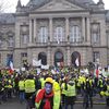 Manifestation de "gilets jaunes" devant la cour d'appel de Colmar (Haut-Rhin), le 5 janvier 2019.&nbsp; (MAXPPP)