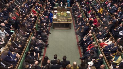 La première ministre britannique Teresa May donne un discours devant la chambre basse du parlement, le 16 janvier 2019.&nbsp; (MARK DUFFY / UK PARLIAMENT / AFP)