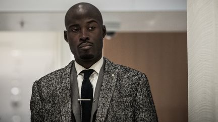 Le rappeur français Nick Conrad au tribunal lors de son procès&nbsp;à Paris, le 9 janvier 2019. (PHILIPPE LOPEZ / AFP)