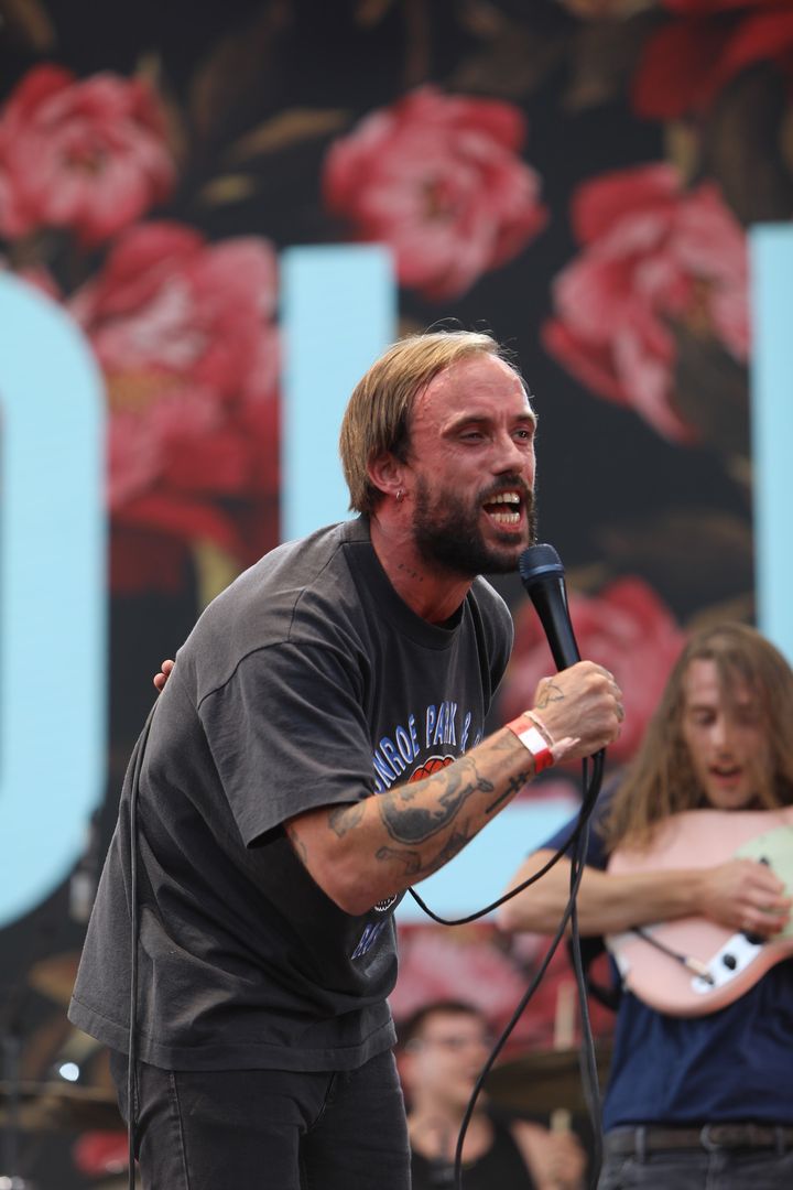 Le chanteur d'Idles et son débit féroce à Rock en Seine.
 (Gilles Scarella / FTV)