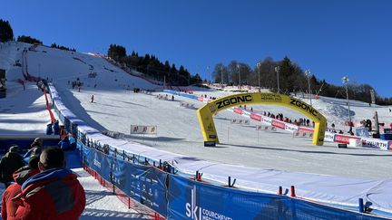 Le Roc de Fer, la piste qui accueille les épreuves féminines des Mondiaux de ski alpin 2023. (QUENTIN RAMELET / FRANCEINFO: SPORT)