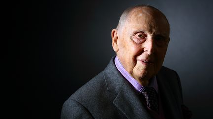 Daniel Cordier, Compagnon&nbsp;de la Libération et secrétaire de Jean Moulin, le 17 juin 2014. (MUSEE DE L'ORDRE DE LA LIBERATION / AFP)