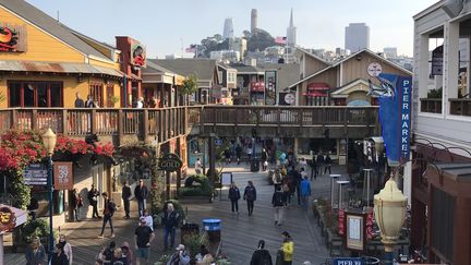 La célèbre jetée du Pier 39 à San Francisco, en Californie (Etats-Unis), le 18 octobre 2017. (DANIEL SLIM / AFP)