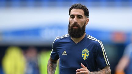 Jimmy Durmaz, à Sochi, en Russie, le 22 juin 2018. (NINA ZOTINA / SPUTNIK / AFP)