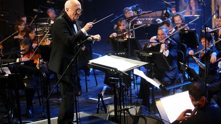 Vladimir Cosma au Théâtre du Châtelet en 2010
 (PhotoPQR/Le Parisien/Olivier Lejeune)