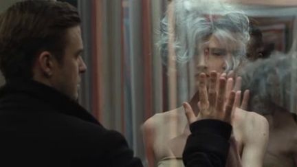 Justin Timberlake dans le clip "Mirrors".
 (Flora Sigismondi)