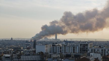 La cathédrale Notre-Dame de Paris en feu, le 15 avrli 2019. (MAXPPP)