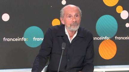 Érik Emptaz,  directeur du "Canard Enchaîné", mercredi 2 octobre. (RADIO FRANCE / FRANCEINFO)