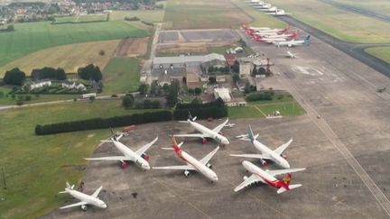 Indre : l'aéroport de Chateauroux, transformé en parking d'avion, ne ressent pas la crise (FRANCE 2)