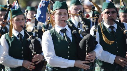 Les musiciens du Queensland Irish Association pipe band d'Australie à la grande parade interceltique de Lorient, le 7 août 2016
 (JEAN-SEBASTIEN EVRARD / AFP)