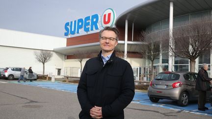 &nbsp;Dominique Schelcher, patron de l'enseigne Système U, à Fessenheim, le 8 février 2020. (JEAN-FRAN?OIS FREY / MAXPPP)