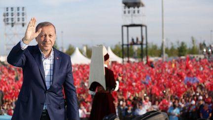 Le président turc Recep Tayyip Erdogan lors d'une cérémonie commémorative à Istanbul (Turquie), le 29 mai 2016. (ANADOLU AGENCY / AFP)