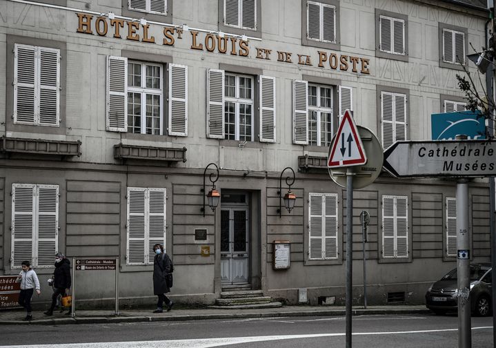 L'hôtel Saint-Louis, où séjourna Napoléon, Autun, 15 février 2021 (JEAN-PHILIPPE KSIAZEK / AFP)