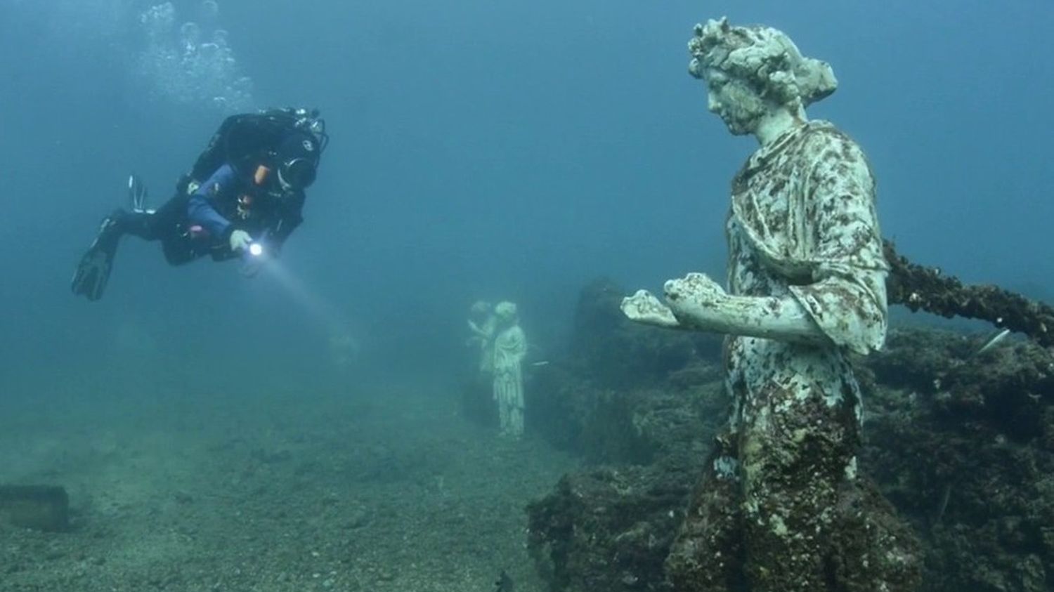 Immergiti nel cuore della città sommersa di Paya