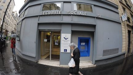 Antenne de la Caisse primaire d'assurance maladie à Paris - 09/06/10 (AFP Miguel Medina)