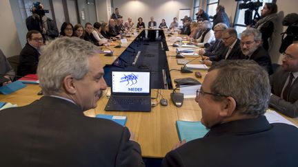 Les négociations autour de l'assurance chômage, le 11 janvier 2018. (ALAIN JOCARD / AFP)