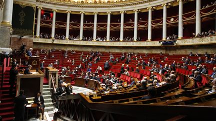 Les députés siègent à l'Assemblée nationale, à Paris, le 16 janvier 2018. (S.CAILLET / BSIP / AFP)