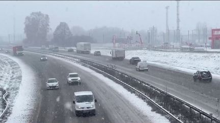 Météo : le Nord-Est fortement touché par des chutes de neige et le verglas (Capture franceinfo)